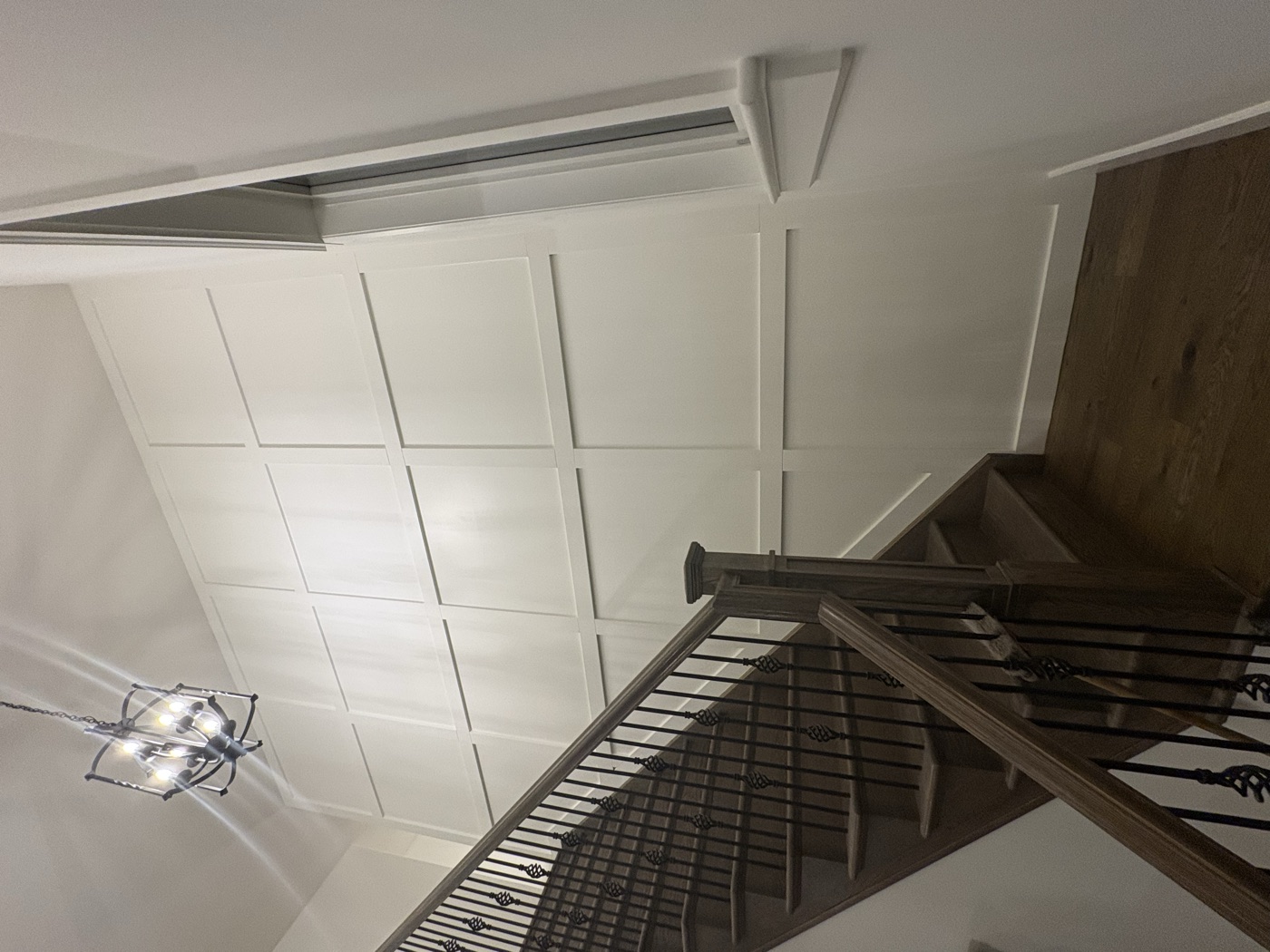 Stairwell feature wall